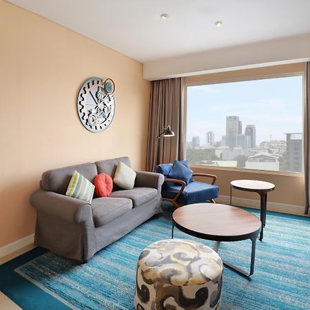 Mercure Jakarta Cikini Esterno foto