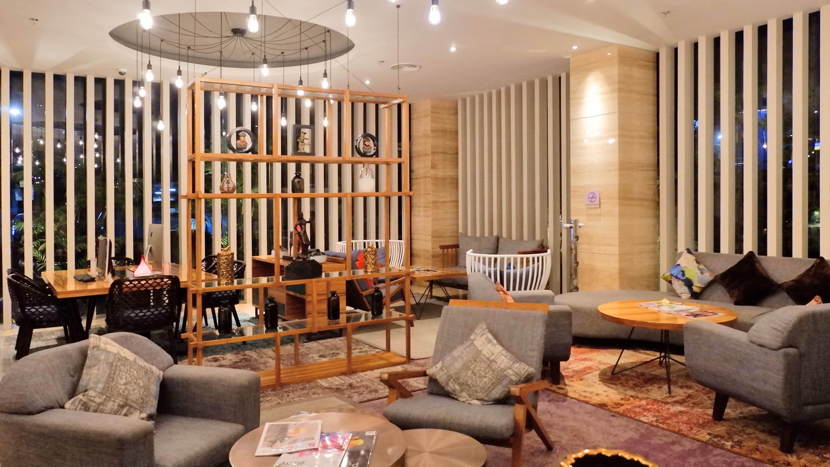 Mercure Jakarta Cikini Esterno foto