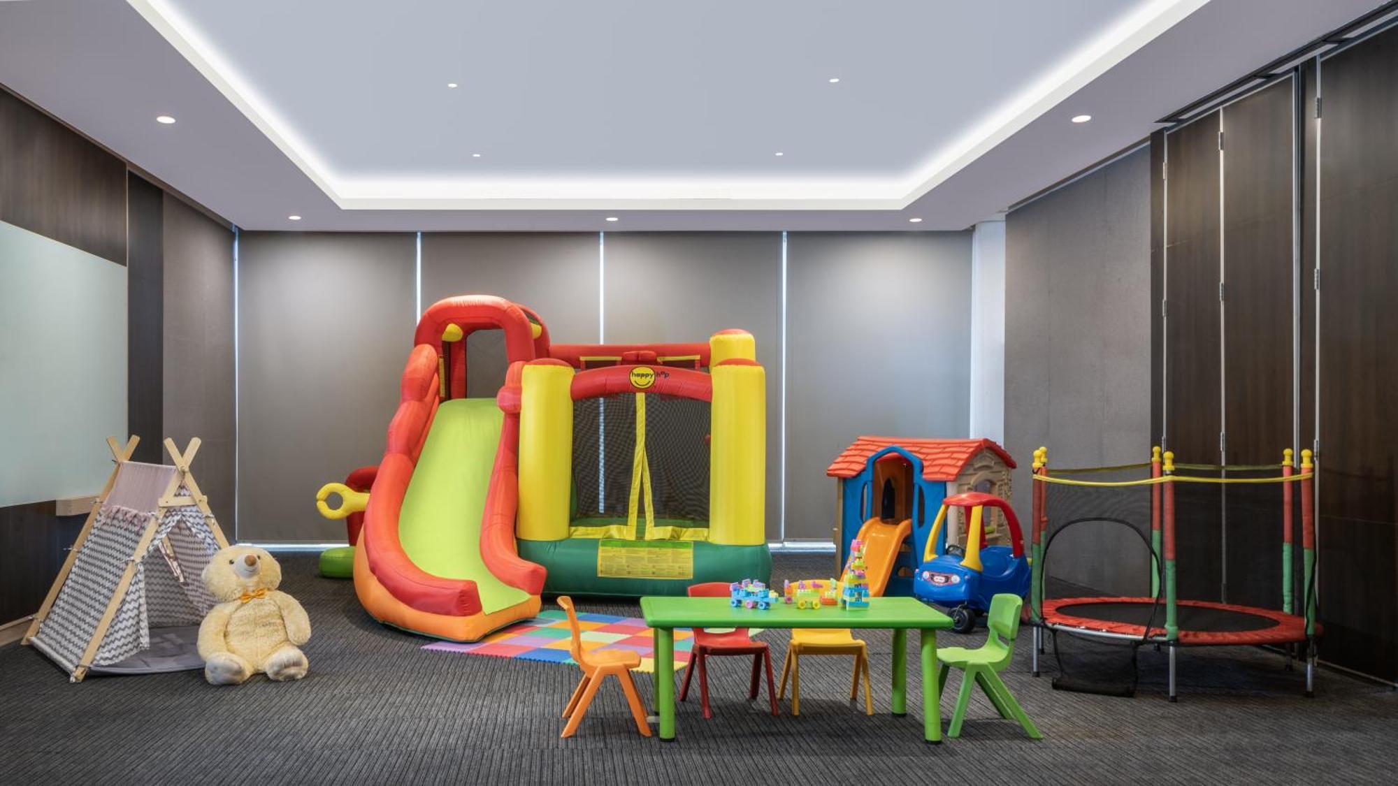 Mercure Jakarta Cikini Esterno foto