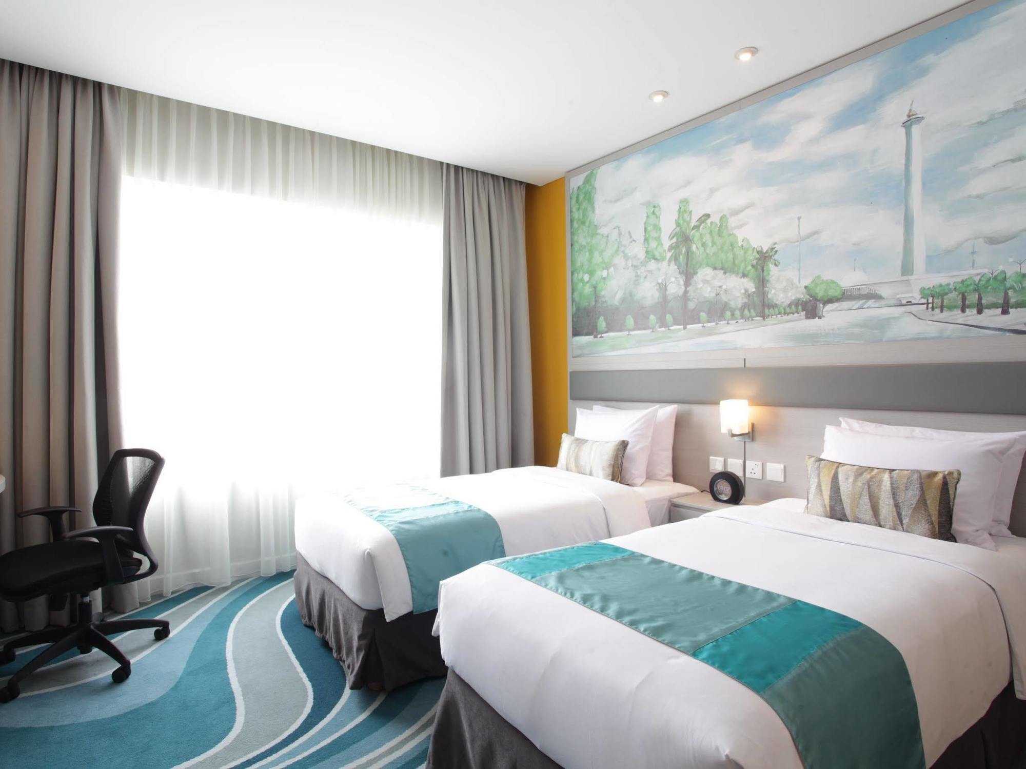 Mercure Jakarta Cikini Esterno foto