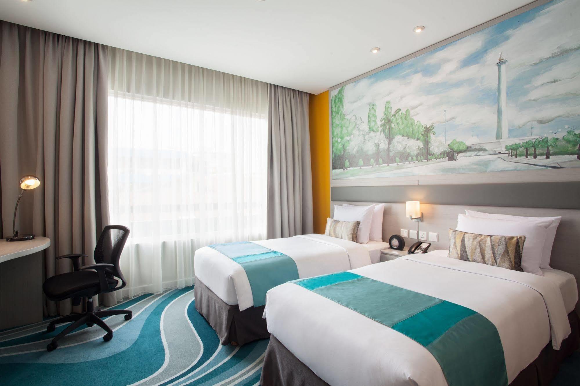 Mercure Jakarta Cikini Esterno foto